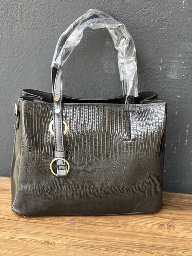 کیف ورنی حلقه دار