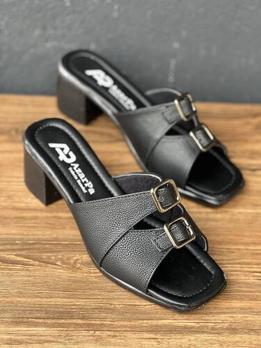 صندل پاشنه دار مدل لیدا 